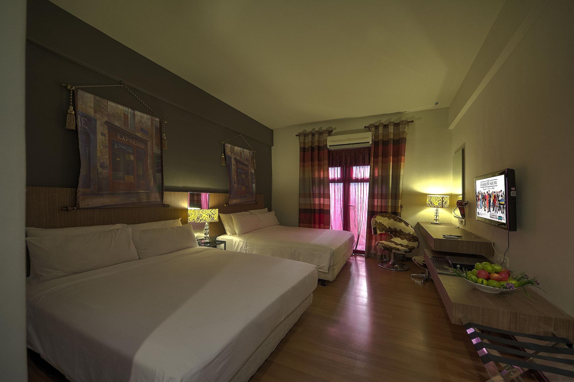 Arenaa Deluxe Hotel Malacca Exterior foto